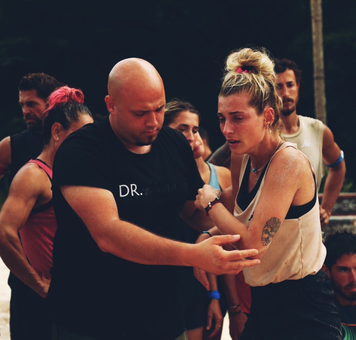 ybfcedits's tweet photo. 😢🙏

#SurvivorAllStar2022 | #yagmurbanda | #survivor2022allstar | #ybfc https://t.co/RH2Maj1ub7