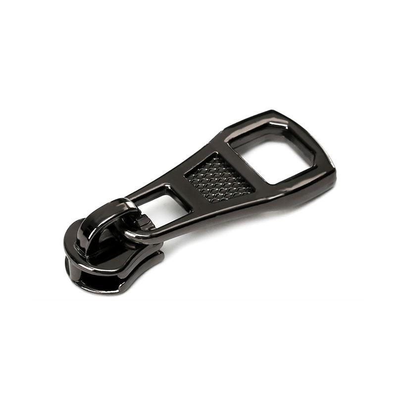 Midnight5Bite's tweet photo. Dongguan JunQi Hardware Manufacturing co.,Ltd is at the forefront of manufacturing technology. We always maintain strong productivity. #detachablezipperpull #newzipperpull #reversiblezipperpull https://t.co/hQv4S9OsOW