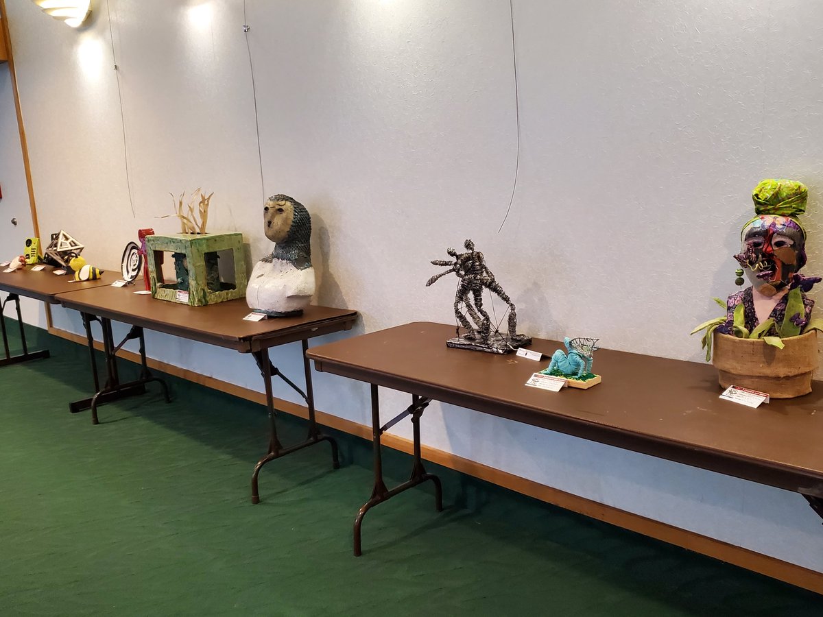 GISD_VisualArt's tweet photo. So much great art at the Garland ISD senior show https://t.co/INc3PwrISl
