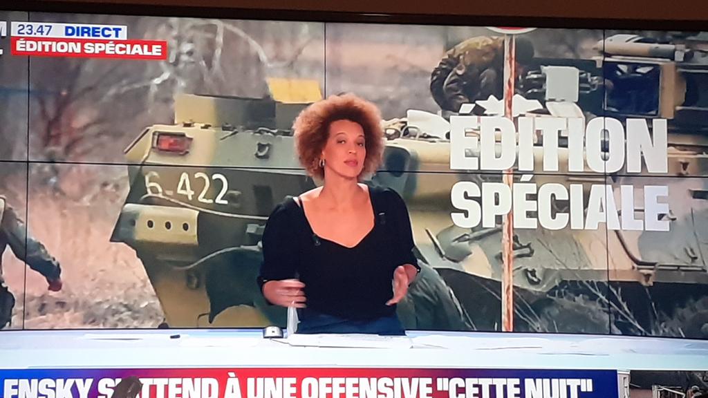 Psg78921's tweet photo. Hafida turner 🤣🤣🤣 nous explique la vie et l'avenir merde #BFMTV #TPMP https://t.co/g4SteDRCl2