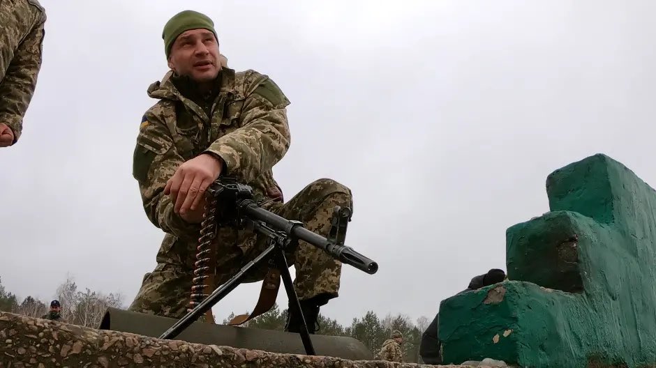 Der Bürgermeister von Kiev.
Vitali Klitschko. Es ist alles unpackbar.