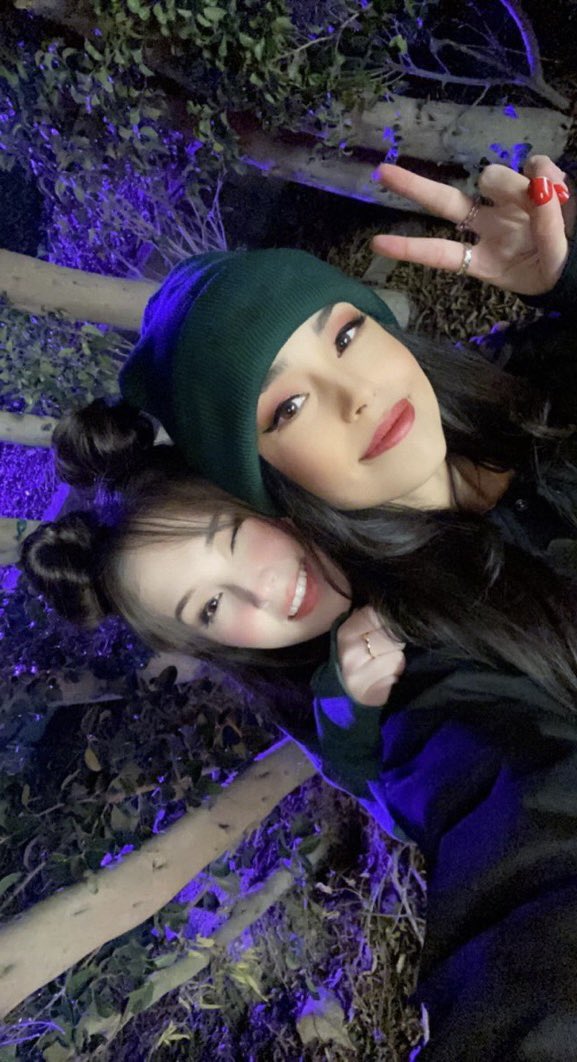earyklaV's tweet photo. @Valkyrae @TinaKitten suoicerp ym anit https://t.co/nmAu8lfi3y