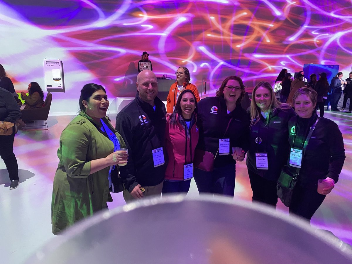 chrystal_sage's tweet photo. Got to meet up with the HiPo 2018-2019 alumni at #edmentumlaunch2022!!! What a wonderful group of leaders. @CandeeJamie https://t.co/rHvVu7iKdA