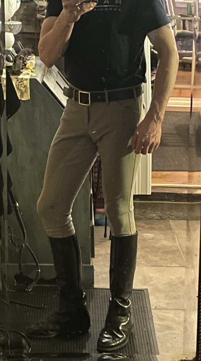 😏😏