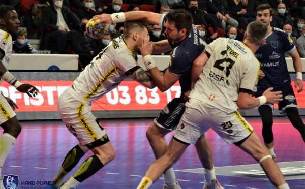 handplanet's tweet photo. #handball | Chambéry s'impose avec sang froid | #handplanet https://t.co/8GQDnshA1S https://t.co/OBcHAG9qyW