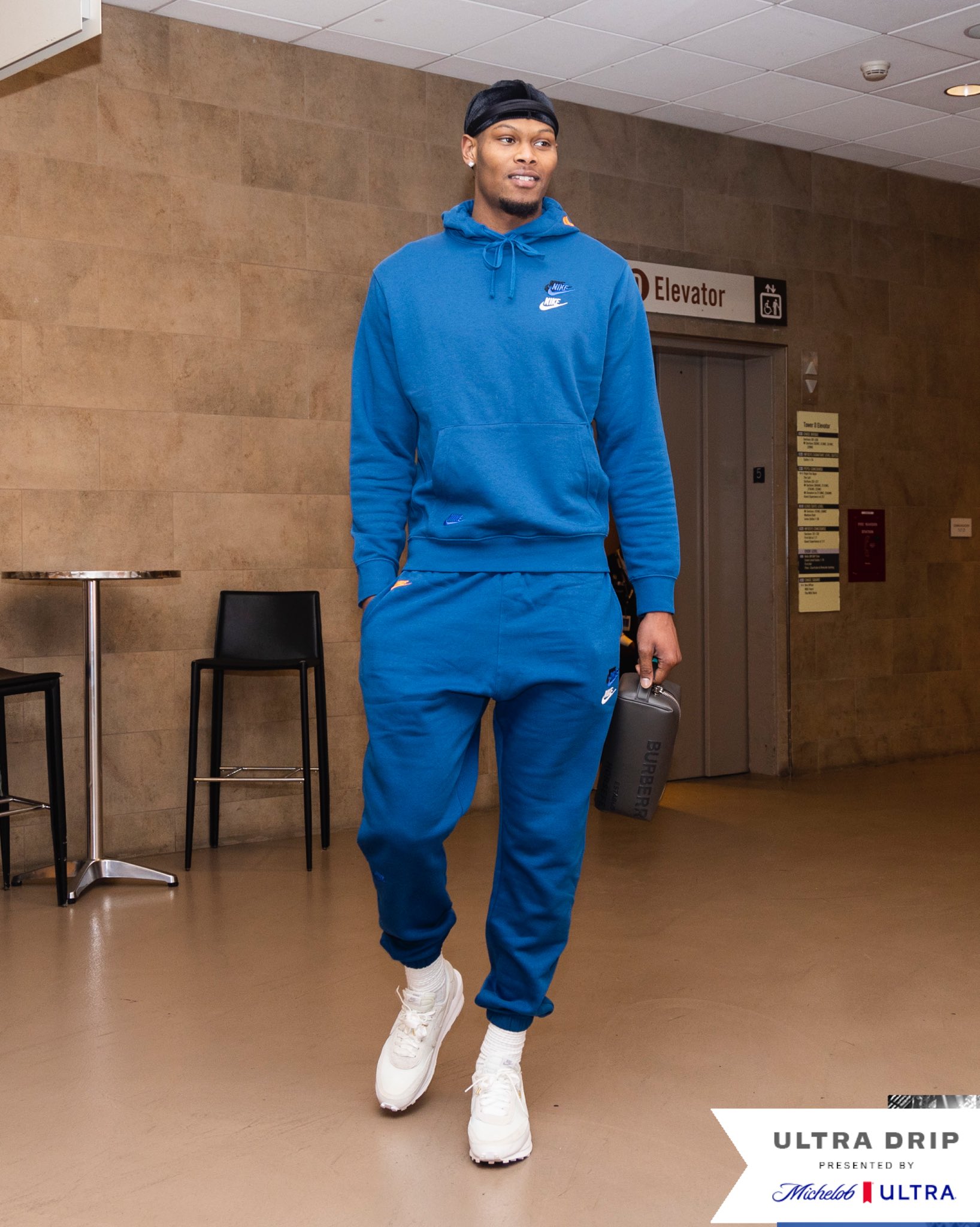 Knicks nike deals tech