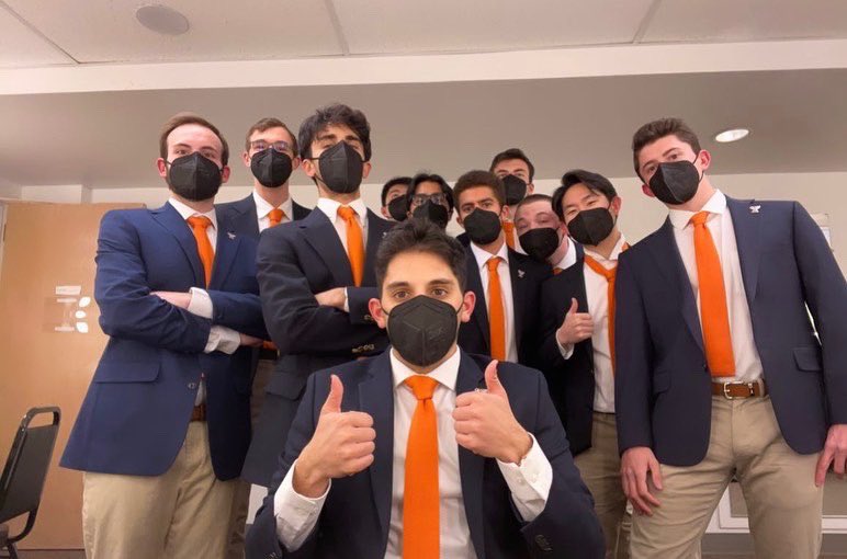 PtnFootnotes's tweet photo. Last night sure was CRAZY!! The Feet had an awesome time singing at McCarter. Be sure to keep an eye out for upcoming arch sings (dates to come 😉) 🧡💚💜 https://t.co/3mDaefMgwU