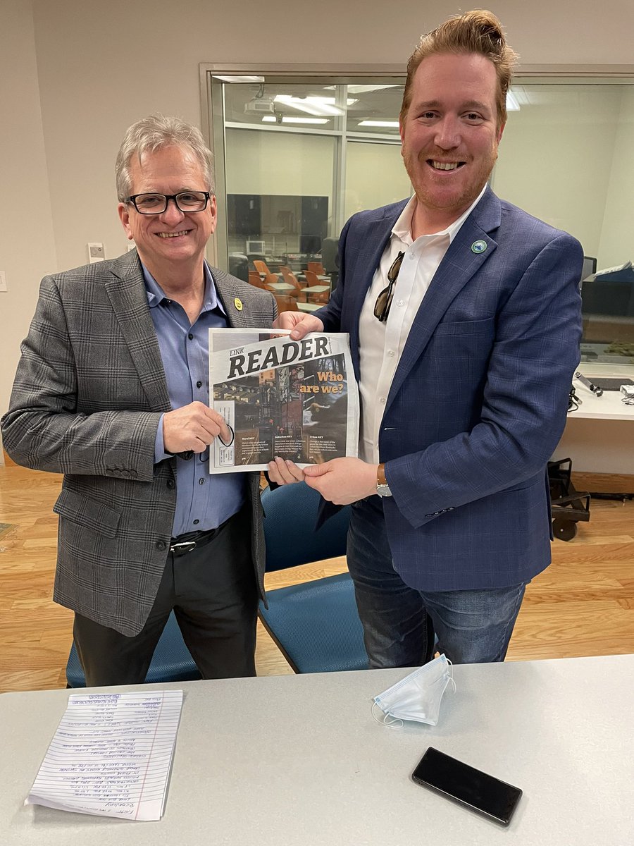 Linknky's tweet image. More NKYians getting their #LinkReader 💪 

Judge @KrisKnochelmann Mayors @BenABaker &amp;amp; Charlie Cleves