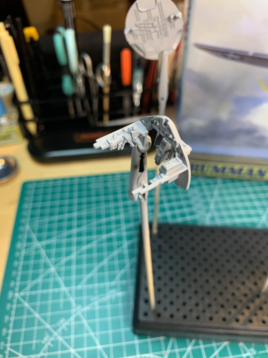 scale_model_kit's tweet photo. Decided to put my B-25D #modelproject aside for a bit and work on a #mojobooster. Got my F4F-4 Wildcat cockpit assembled and primed. This will be a quick build but I’m taking my time to pay attention to the details! Next up: #paint #weathering and #seamwork https://t.co/GgVkWhrnty