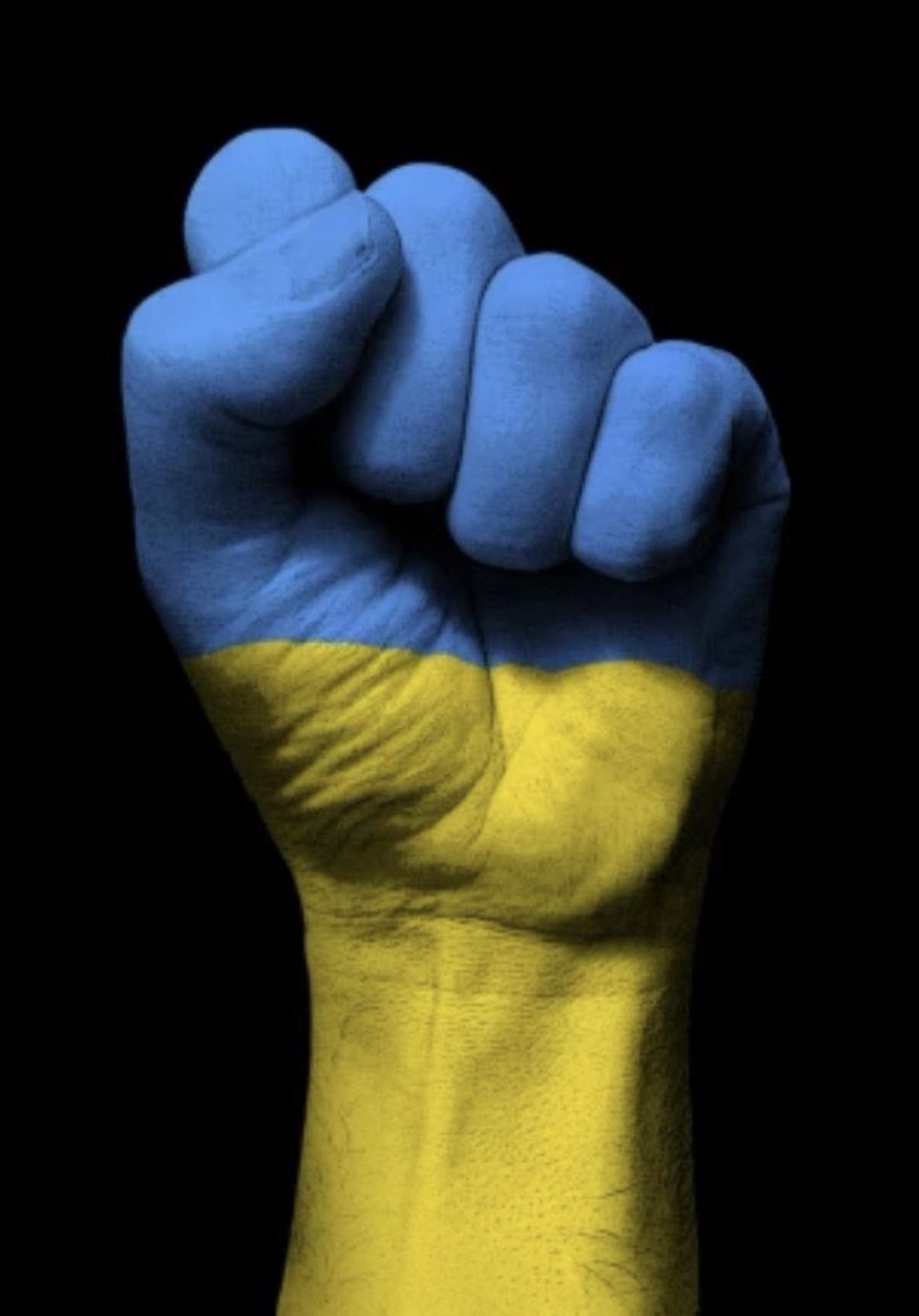 chukwudera_ng's tweet photo. I just this post about a new born in Kyiv right now and I cannot summarize my emotions into 120 characters. 
PUTIN IS A WAR CRIMINAL.  #RussiaInvadedUkraine #PutinHitler #PrayingForUkraine 🇺🇦✊🏾 https://t.co/NS92Wcyee4
