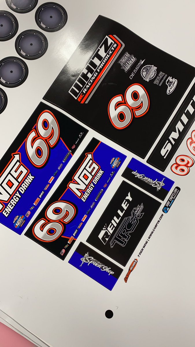 carpys_co's tweet photo. Some of this weeks wraps!
#rccars
#rcracing
#mudboss
#carpys https://t.co/ZlDMYLHfip