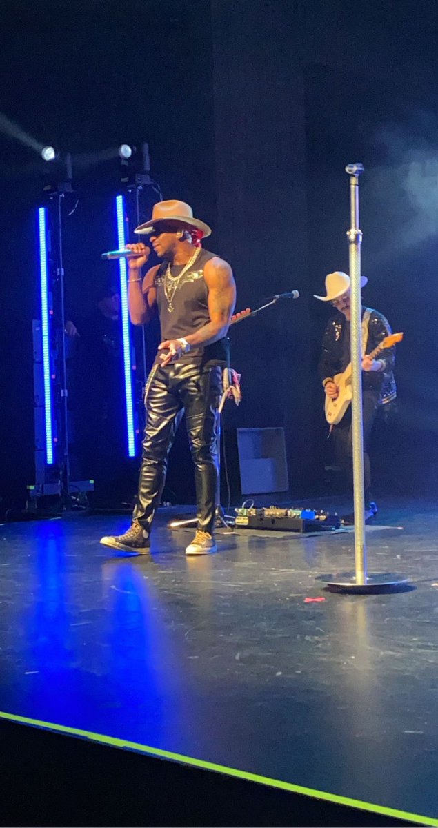 AspenBuckner2's tweet photo. Can’t wait for Down Home to drop! That song will be number 1! Hell of a concert @JimmieAllen https://t.co/CbkIxt4Mvi