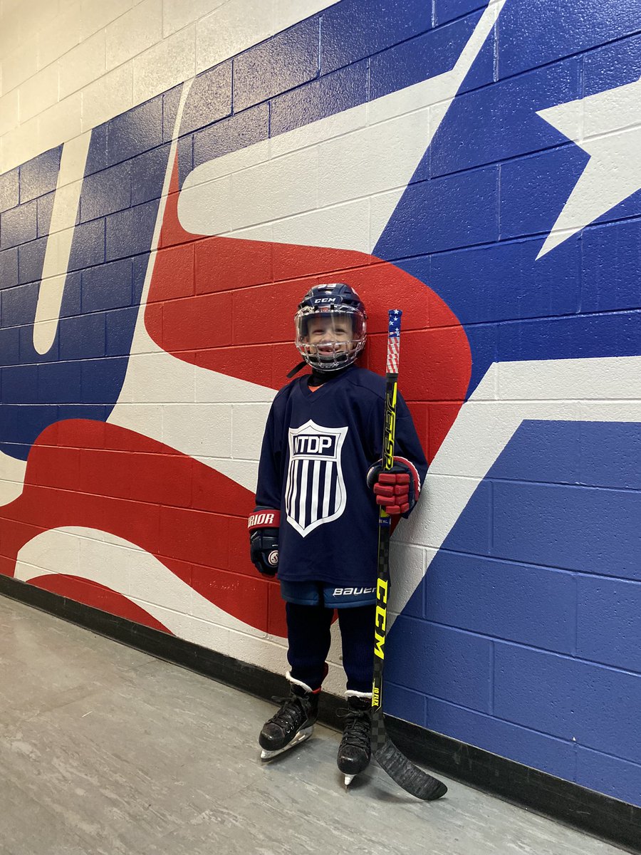 USA Hockey Arena tweet media