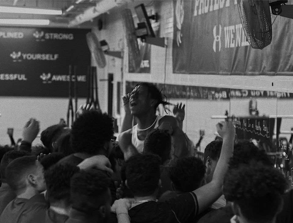 frontline🖤.