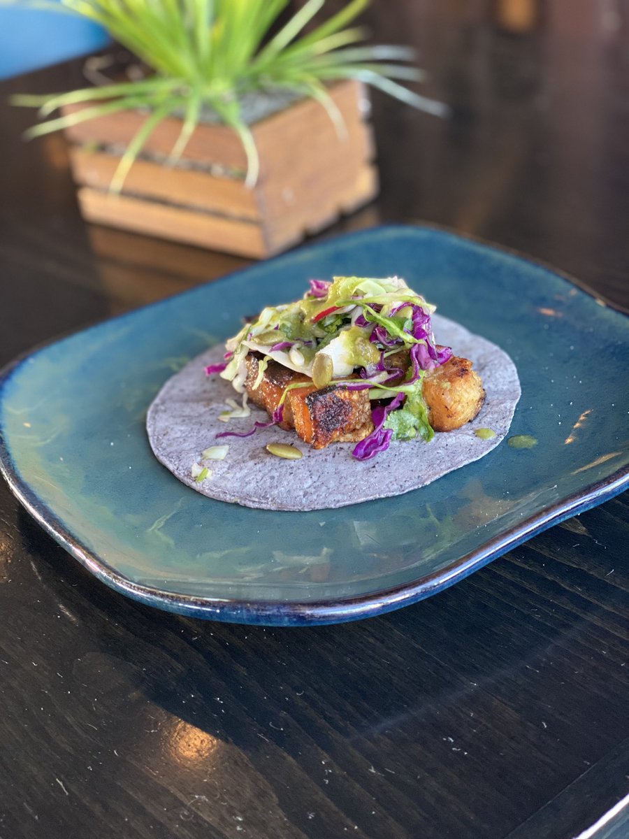 Descanso_eat's tweet photo. Pork Belly Taco Special Tonight! https://t.co/HEBKfu8g9B