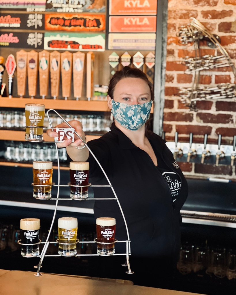 FullSailBrewing's tweet photo. Thank you to our amazing brewers for creating so many delicious beers exclusively for our Brew Pub! Stop by for a pint or try a taster flight with your choice of 6 selections.
Our Pub is open Thursday - Sunday from 11AM-8PM. Cheers!
#freshbeer #pubexclusive #beerflight https://t.co/ZbjJunIyGu