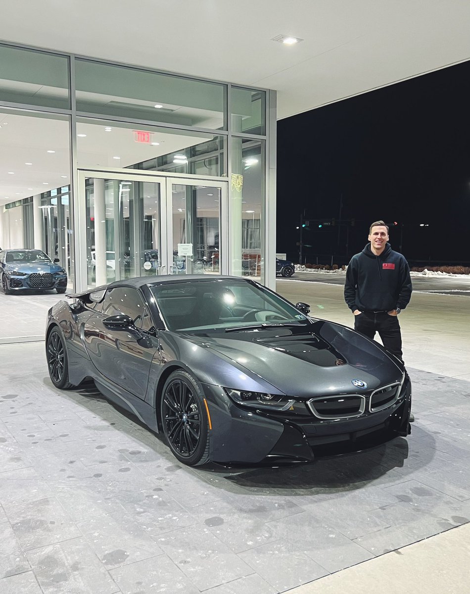 @StrangeMusicInc I drove tech9 to a show June 18th, 2018, it was one of my first Uber trips! I had made a decision to no longer live poor! Today I’m one of the top realtors in my region and I just bought my BMW i8 roadster! I’d love to drive him to his next show in the BMW i8!