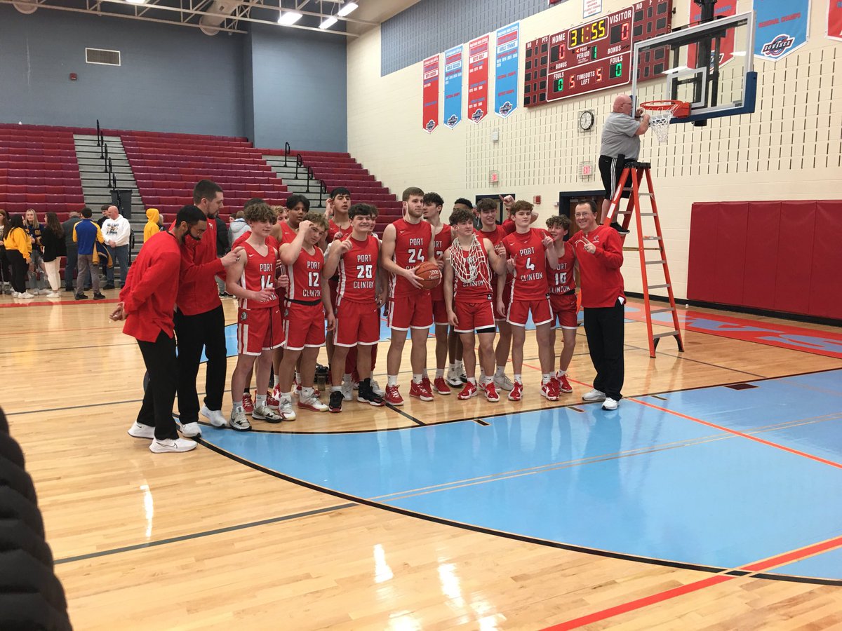 DII SECTIONAL CHAMPIONS!