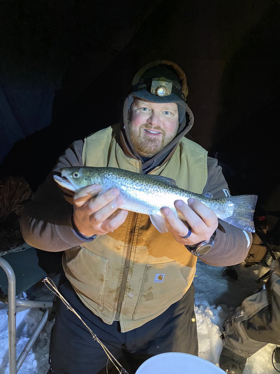 MtnWestIceFish's tweet photo. Little Central Utah Action. 

#underarmour #yeti #sportsmanswarehouse #mtndew #icefishing #ionaugers 
#uglystik #jawjacker #procurebaitscents #maniaclures #marcum #bft #clam #mtnops #customjigsandspins #ratfinkee #coldnationoutdoors #icefishingnation 
#801 https://t.co/eTUESLT03L