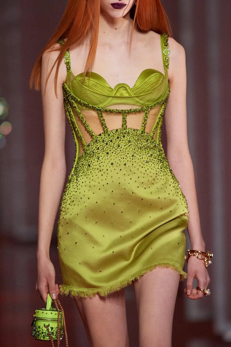 versace fw22 details