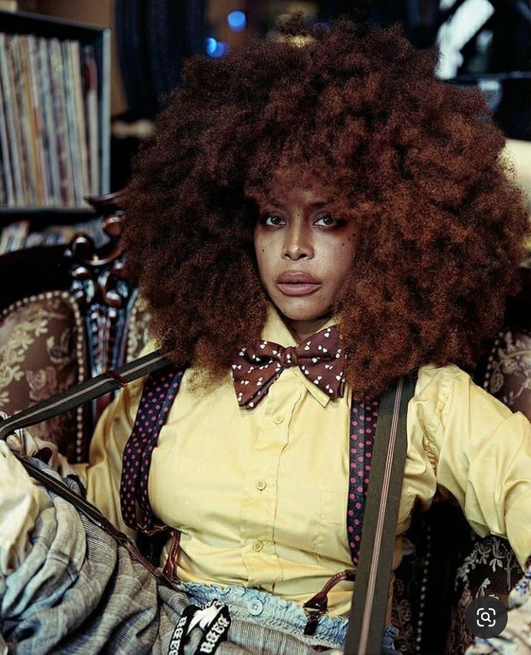 Happy Birthday to the iconic  What are 7 of your favorite songs by Erykah Badu? 