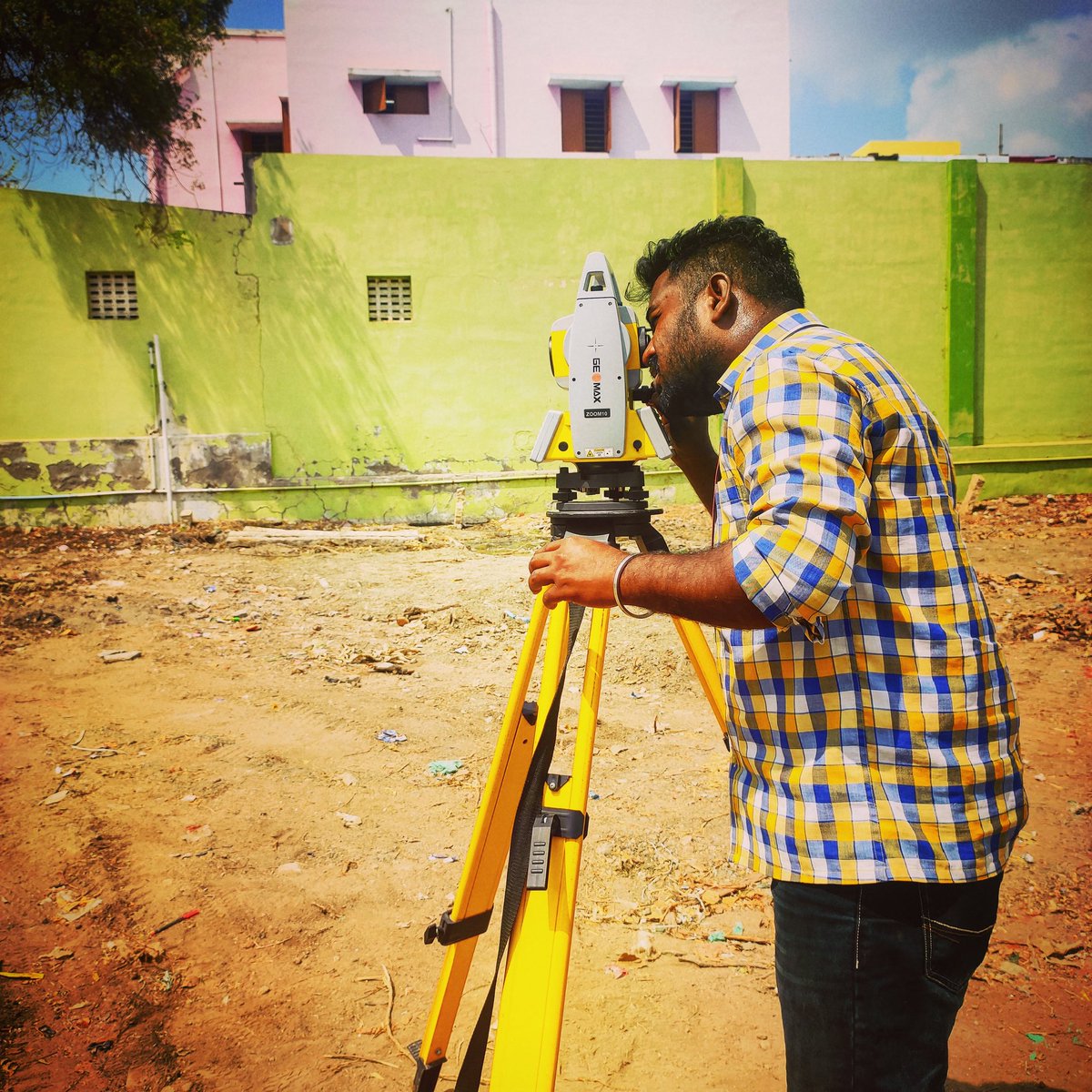 urdlsb's tweet photo. #Sivakasi #columnmarking
Survey works:
Boundary Survey
Setting Out
Topographical Survey
Contour Survey (Levels)
Interior Survey

Building works:
Plan with Vastu (2D)
3D Elevation 
Designing for RCC &amp; Steel
Construction Work 
Estimation
@zx_vicky70
#survey #totalstation #uprise https://t.co/dbUGFscTbz