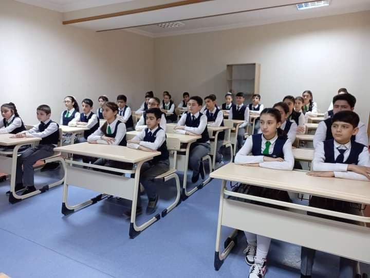 The #Nakhchivan City #Youth and #Sports Department organized a screening of the #film "Children Who Don't Grow Up" shot by <a href="/Ireli_PU/">Ireli Public Union</a>. 

#BöyüməyənUşaqlar #JusticeForKhojaly #NaxçıvanGİİ #ireli2022