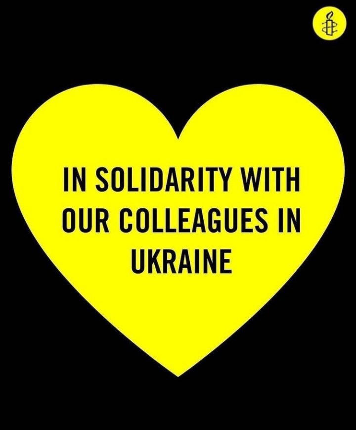 FCesarotti's tweet photo. 💛🖤 @Amnesty_UA @amnestyitalia https://t.co/Br8WWsUG0P