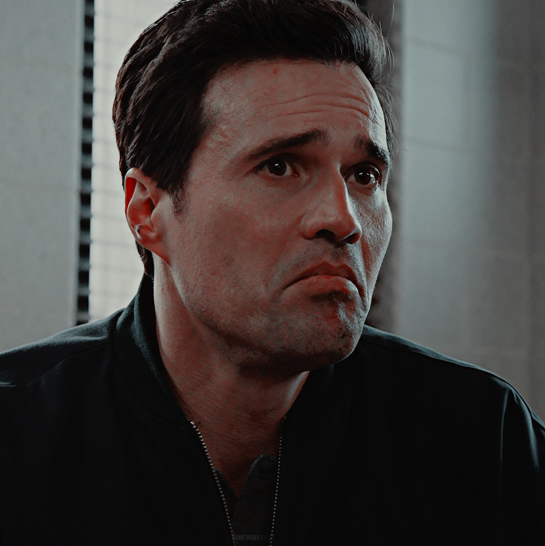 FRAMEWORKDAlSY's tweet image. ☹️                                 😠