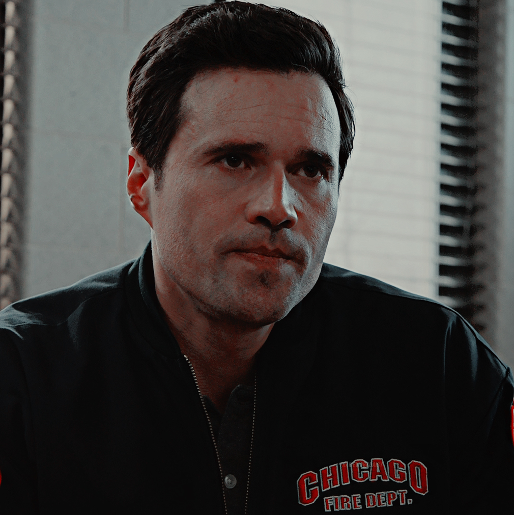 FRAMEWORKDAlSY's tweet image. ☹️                                 😠