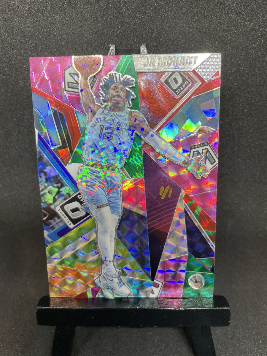 Clarkes1_1Cards's tweet photo. Alright first one for sale!

Ja! Elevate Mosaic #takeemtochurch style! Bling’d out!

$45 in one touch 
$80 in custom slab 
$85 in custom slab with sticker overlay match 

All shipped bmwt https://t.co/XDQC0sBpYd