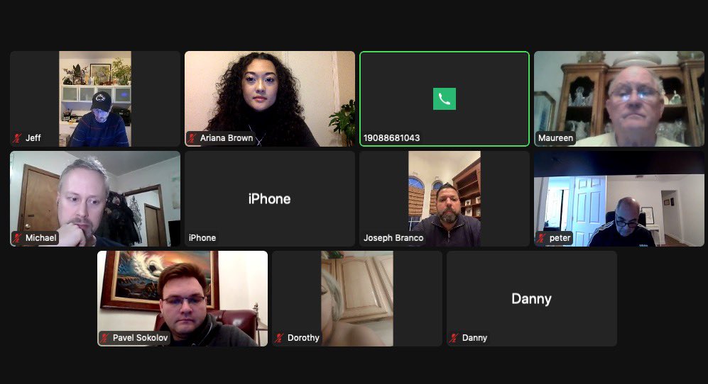 AriiianaBrown's tweet photo. We had a successful Victory Team Meeting tonight with our Hudson County Team! They are ready to flip NJ RED! #LeadRight #NJVictory @NJGOPVictory https://t.co/CWsxSA7Tjl
