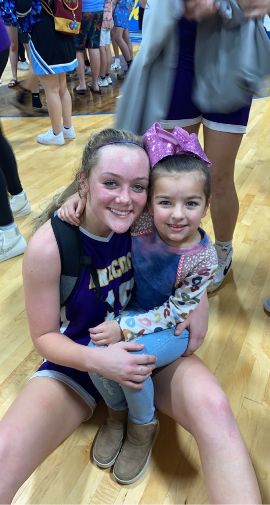 baileyclairedav's tweet photo. THIS MOMENT RIGHT HERE!! #HammondBound https://t.co/mDcxgBcfJe