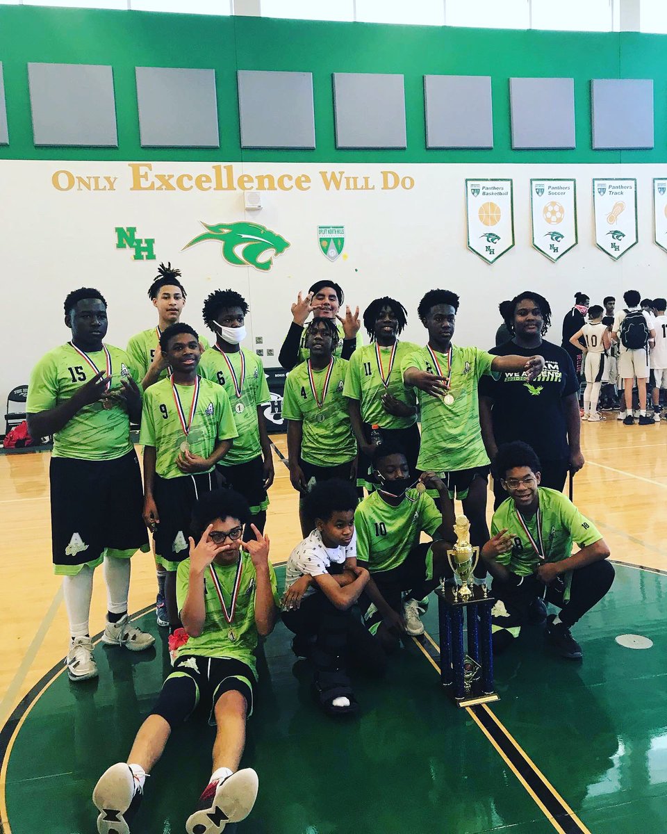 JohnnyWarrenJr's tweet image. 2022 Uplift Ascend Middle School Basketball Champions! 9-0 🙌🏿🏅#CoachWarren #CoachDavis #CoachLove