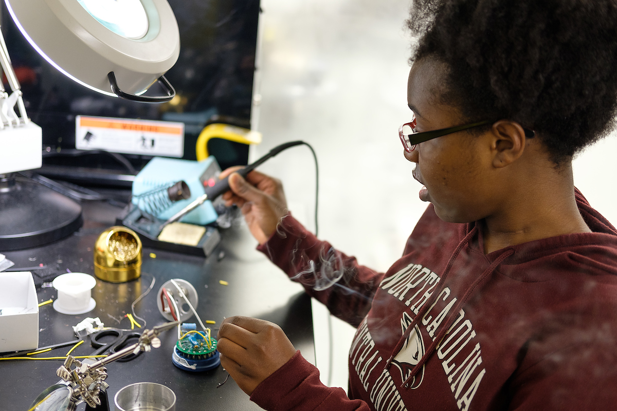 #NCCU has been awarded a $550,000 grant from the Department of Energy (DOE) to create a two-year traineeship program promoting fields associated with the DOE’s mission.
Discover more: bit.ly/35baBDV