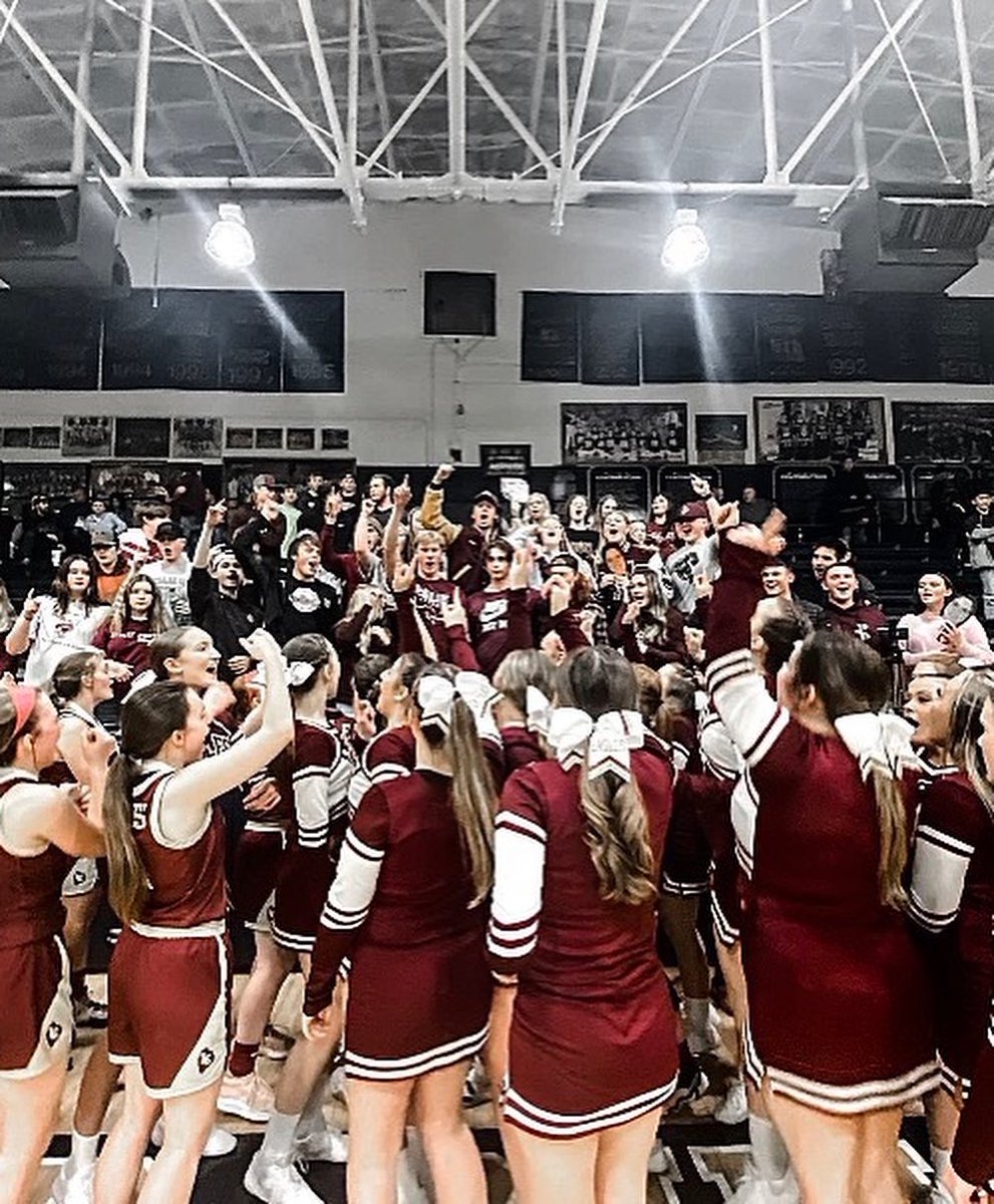 davidson_baylee's tweet photo. No better feeling 🤍 #districtchamps #2butnot2 #davecantrail? @EliteZoneShow https://t.co/f9VcOmdmtd