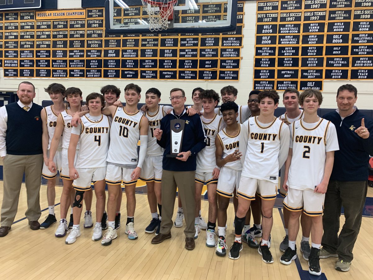 2022 Region Champs!!! They knockoff LV 61-57 in OT.