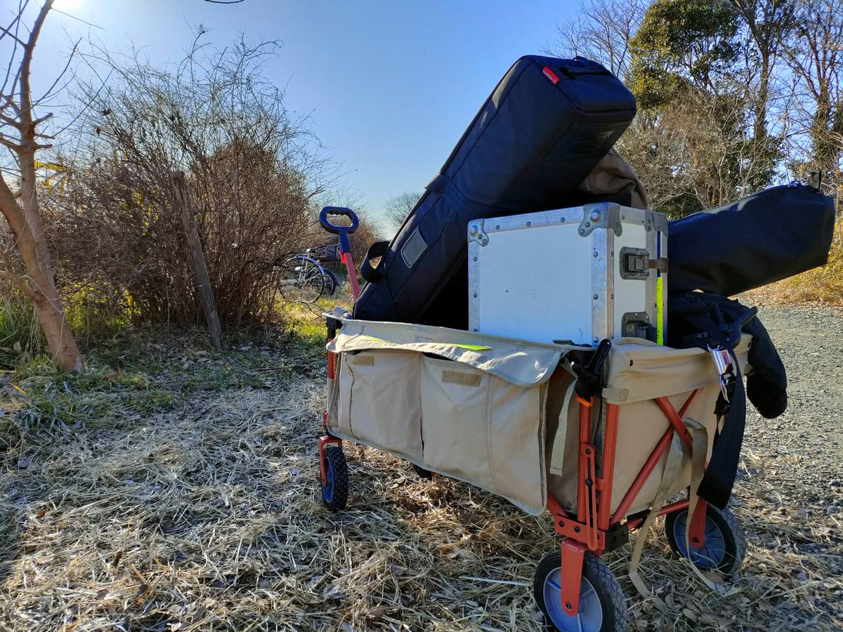 yoshi_shimamura's tweet photo. It's nice to shoot outside ✨.
Thank goodness for the sunshine 😆.

We are going to shoot seriously but fun! ＼(^o^)／.

https://t.co/pKmoM3lbZP

#movielover
#movieproducer
#filmmodel 
#Godfather50thanniversary https://t.co/D9fZzyOAix