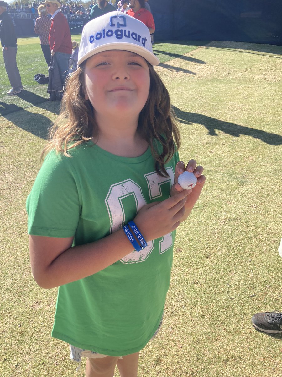 Always a great time to see the professionals <a href="/CologuardGolf/">Cologuard Classic by Exact Sciences</a>! Even better when amazing pros treat your kids to the time of their life <a href="/ParelGolf/">Scott Parel</a>! Thank you Scott, you made my daughters day!