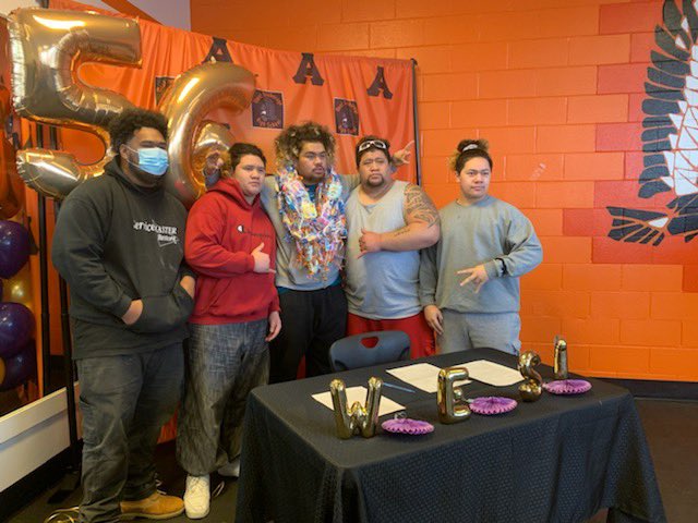 lukaleituala56's tweet photo. Would love to thank the man above for this blessing &amp; opportunity!! ✝️
#Committed #WNMU #AGTG #WESTSIDEBANGAH 

@CoachJune26  @WNMUFootball @Timbothy_Davis @CoachZFleming @PhilipVigil https://t.co/NMZGuZ2JUO