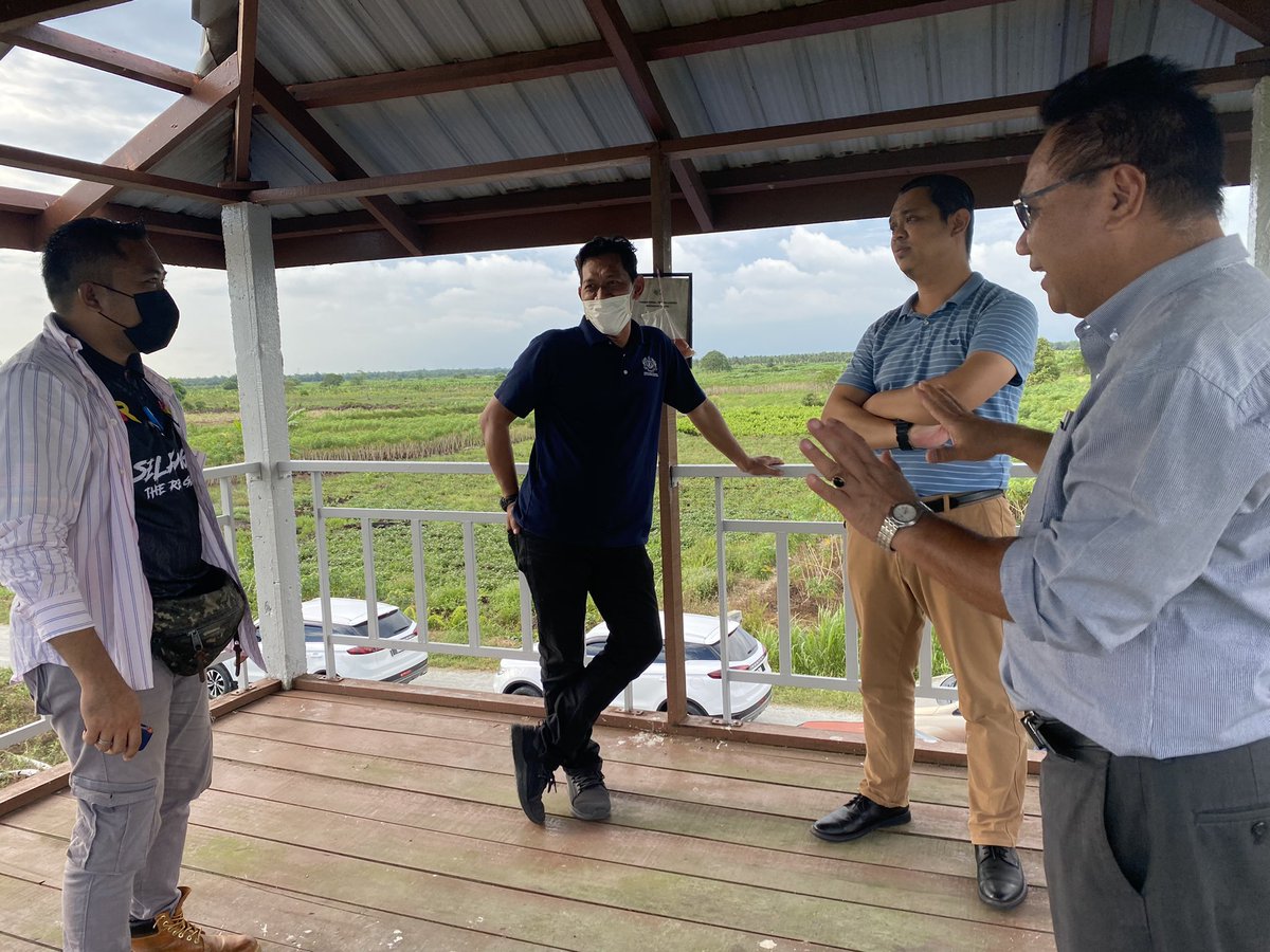 TKPM Sg Blankan, Fokus utama tanaman adalah Tanaman kontan/umbisi. 📌Lawatan Oleh Pengarah Pertanian dan Timbalan Pengarah Pertanian (P) <a href="/zaharDOA/">Azahar Ibrahim</a> <a href="/wanzul81/">wan zul@81</a> <a href="/myDOA_HQ/">Jabatan Pertanian Malaysia 🇲🇾</a> <a href="/agroselangor/">Agro Selangor</a>