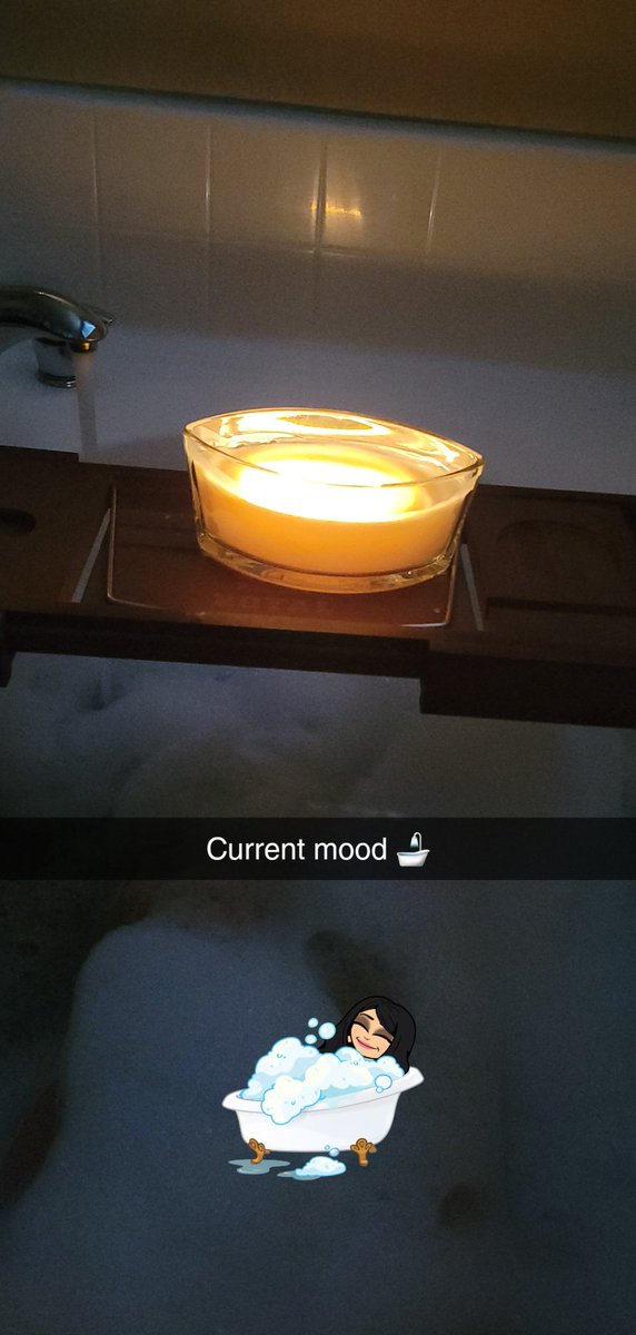PackersEla's tweet photo. 🛁💕 #SelfCare #BubbleBath #ElaTime https://t.co/lM0BtVKj55