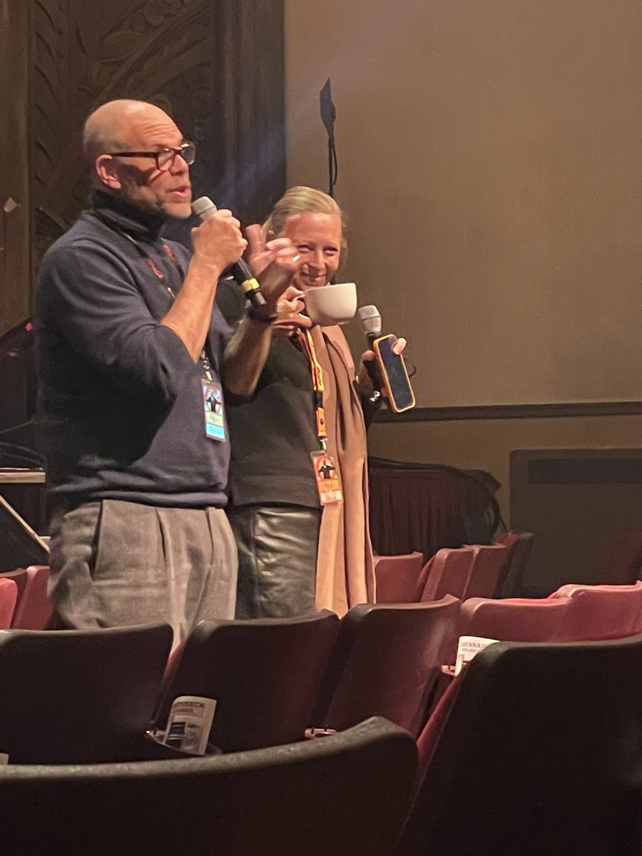 cpanepinto06's tweet photo. So much fun! Absolutely hilarious! Front row seats Q &amp; A with Alton and his wife! Loving it ❤️. Now for the top secret 2nd Act….. #beyondtheeats https://t.co/jX4PsmylYu