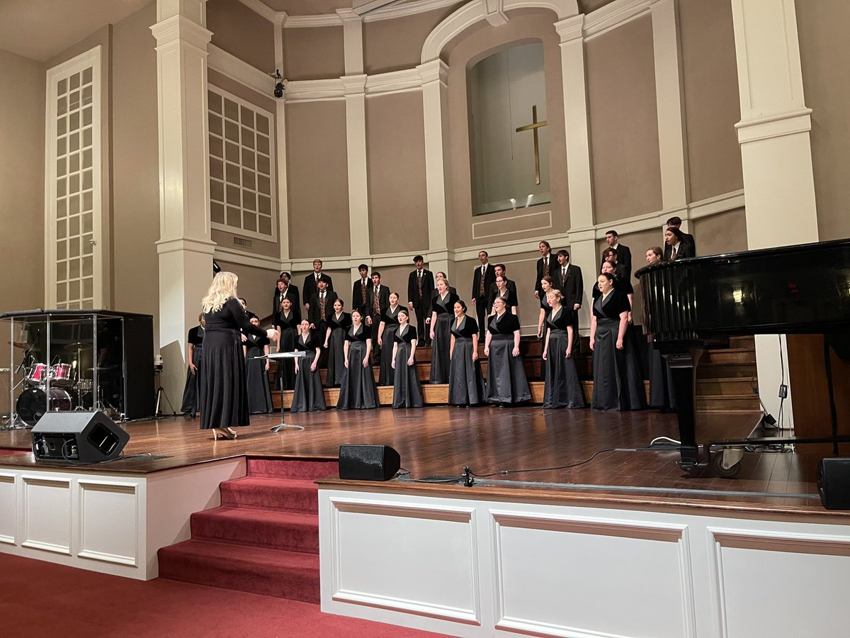 MarkBWeatherly's tweet image. When looking to define “Premier”, look no further than the @MONTGOMERYCHOIR under the direction of @heather_orr &amp;amp; @SpencerTripp97 Wonderful performance this evening!  @MontgomeryISD @Schur_MHS #MHSMadrigals