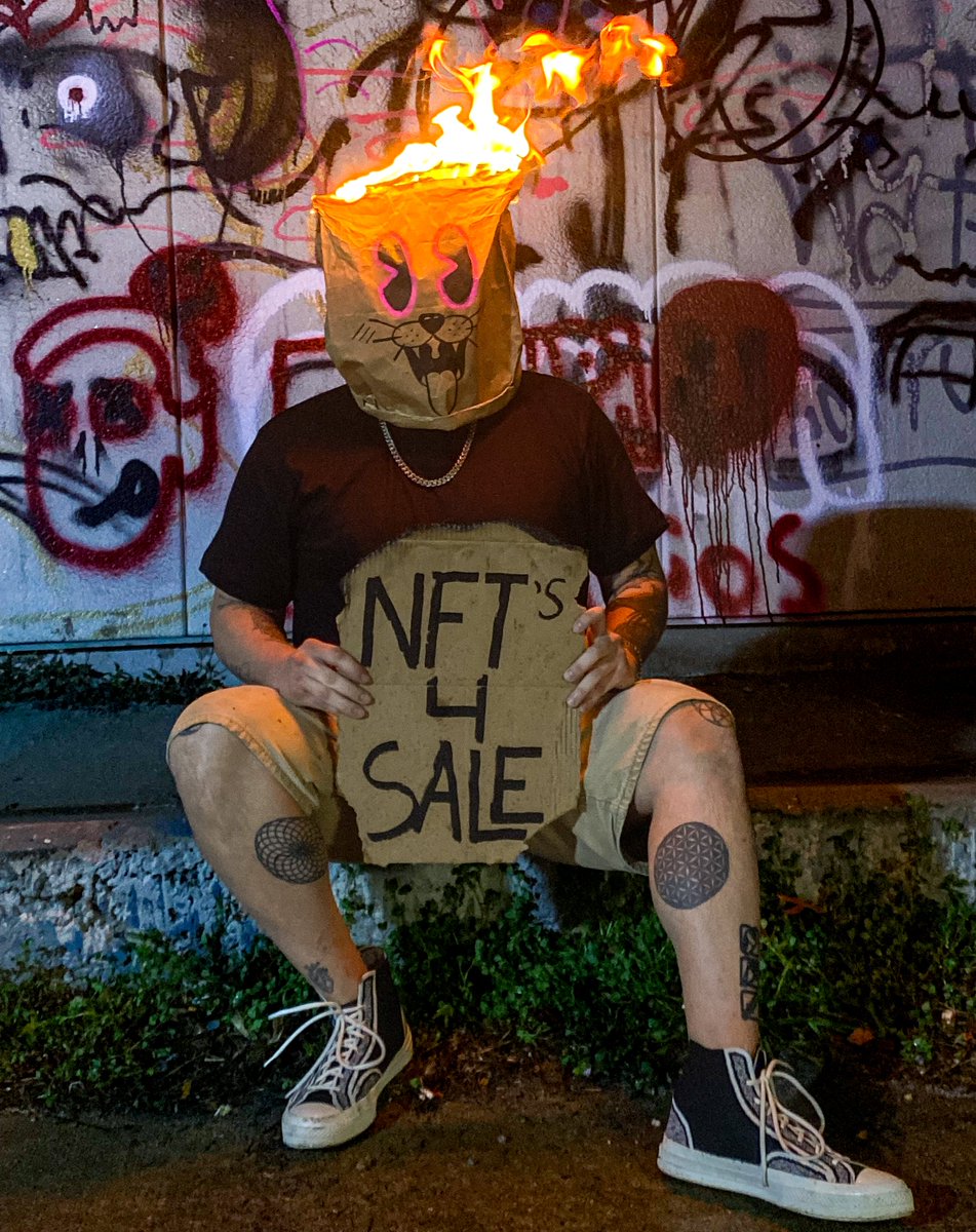 catbagman's tweet photo. @withFND Bidding starts now! .11 ETH
Debut CatBagMan appearance on Foundation!
Who is Cat Bag Man?? What is Cat Bag Man?? Have you seen him around Houston??? Sightings are becoming more frequent. 

Can you catch him? https://t.co/bSKrHXaIFy