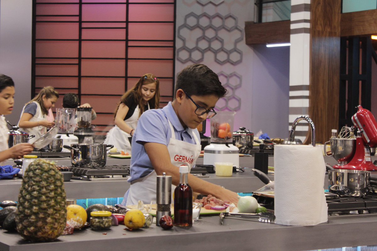 morecervantess's tweet photo. #TeamGermancitoMonteroJr #TeamGermancitoJr #MasterChefJunior ❤️✨❤️ https://t.co/u0nAnZHLiK