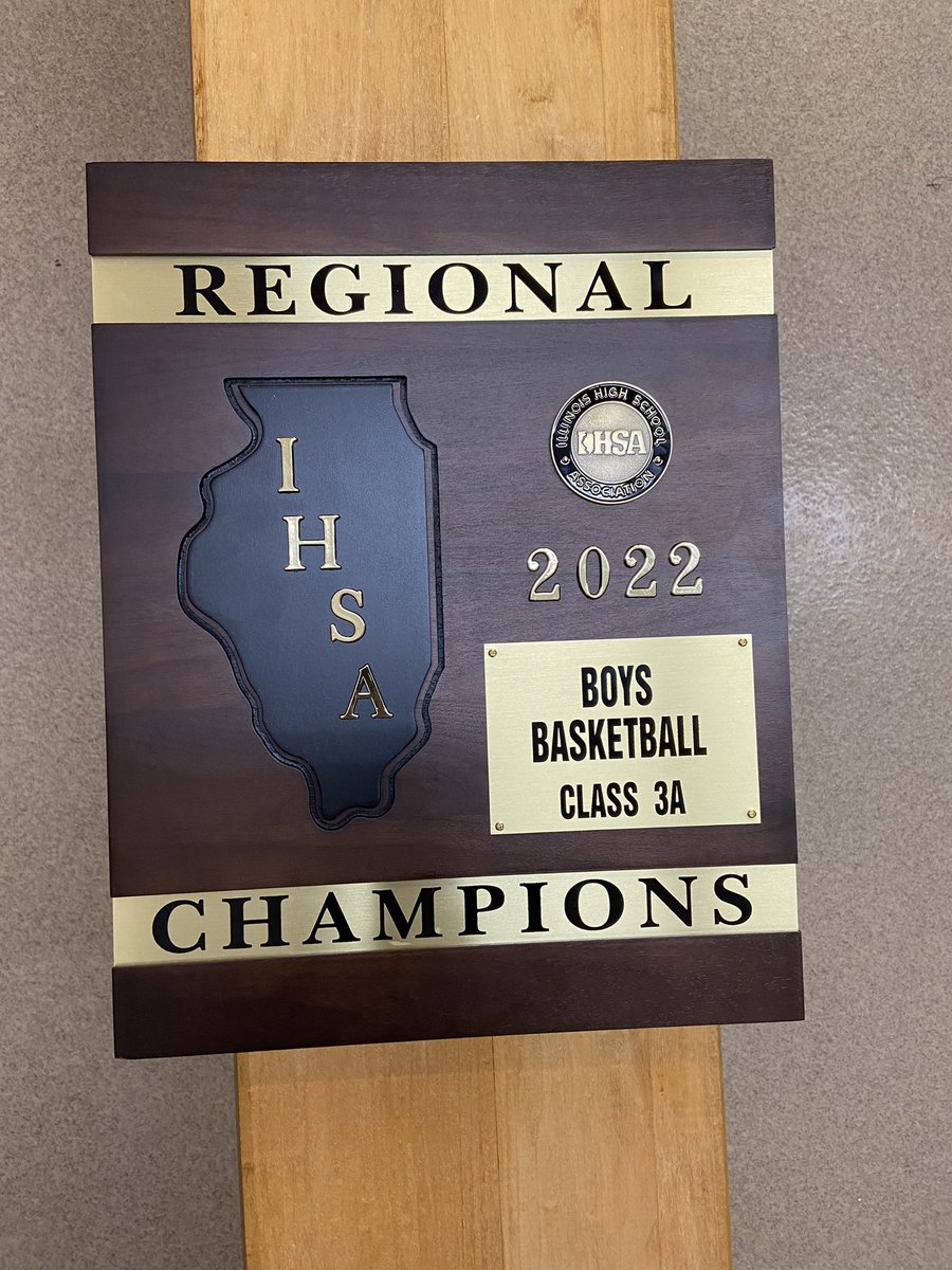 The #6 seeded Kays went on the road and beat the #3 seeded Oak Forest 53-44 to win their 3rd IHSA Regional Title in 4 years. They were led by Tomele Staples with 18 pts.  Pierre Allen scored 12 pts and Nate Hill added 10. Kankakee is now 23-7.