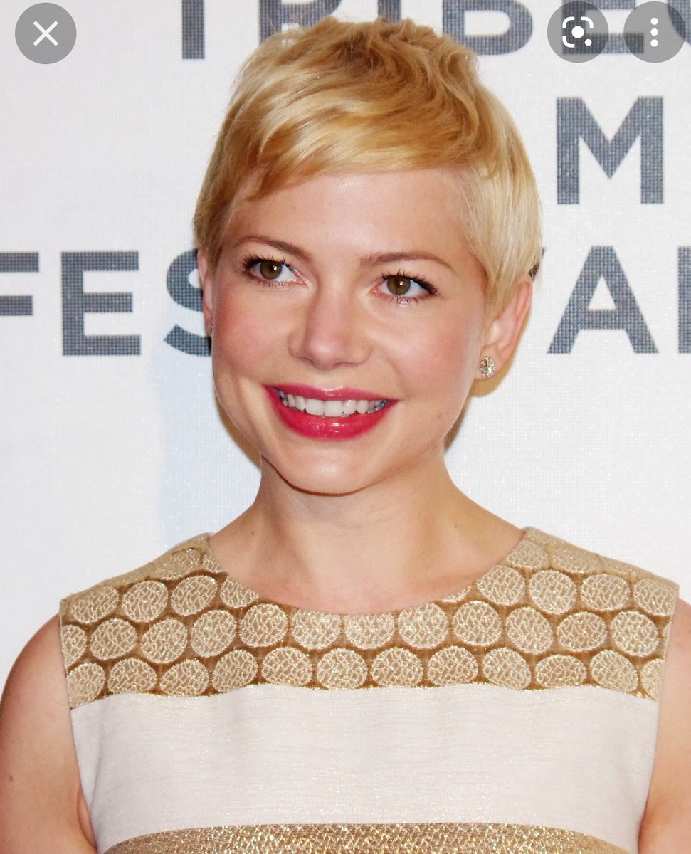 racheljoyedgren's tweet photo. She stopped me yesterday and said "MICHELLE WILLIAMS" https://t.co/XYbhOeGCQC