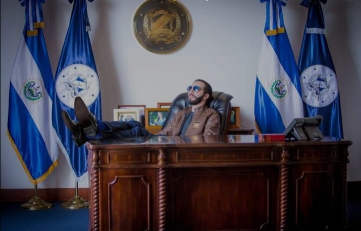 hodlmod's tweet photo. @nayibbukele #nayibukele #bestpresidentintheworld #Bitcoin https://t.co/kvO3beknge