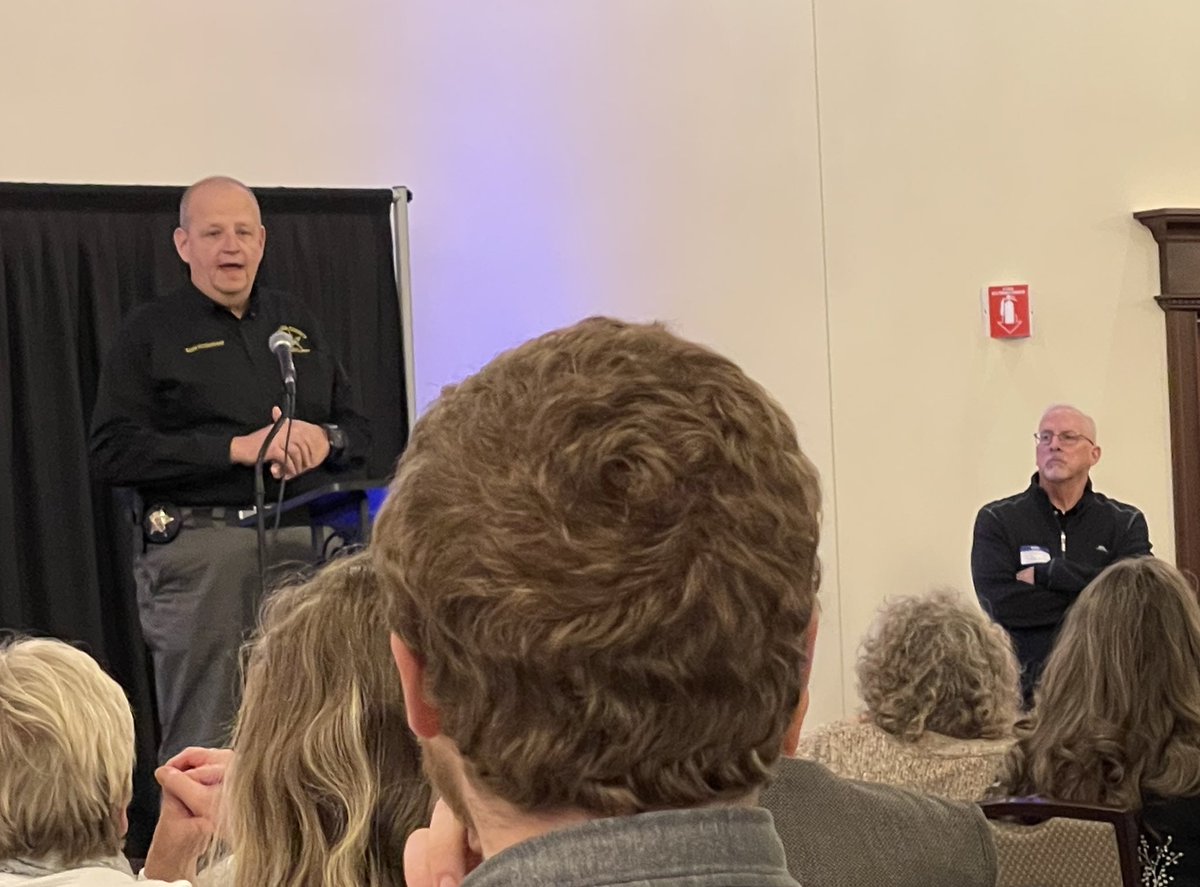 Had the chance to thank the Good News Jail Ministory tonight. They help our inmates and staff every day. 270 supporters in the room.